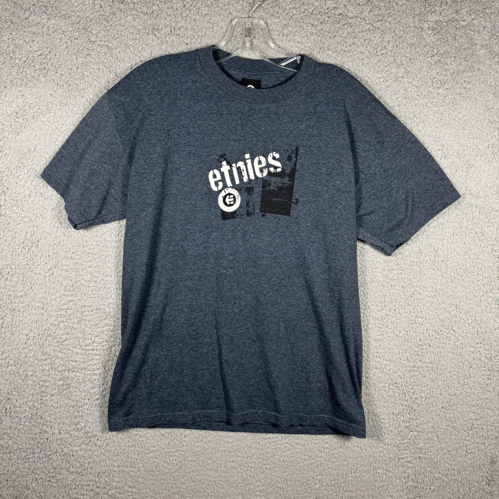 Y2K Etnies Mens Graphic T-Shirt Heather Navy Blue Distressed Logo Skate Tee Sz M